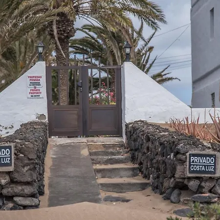 Casa Coral With Sea Views & Ac Apartment Puerto del Carmen (Lanzarote)